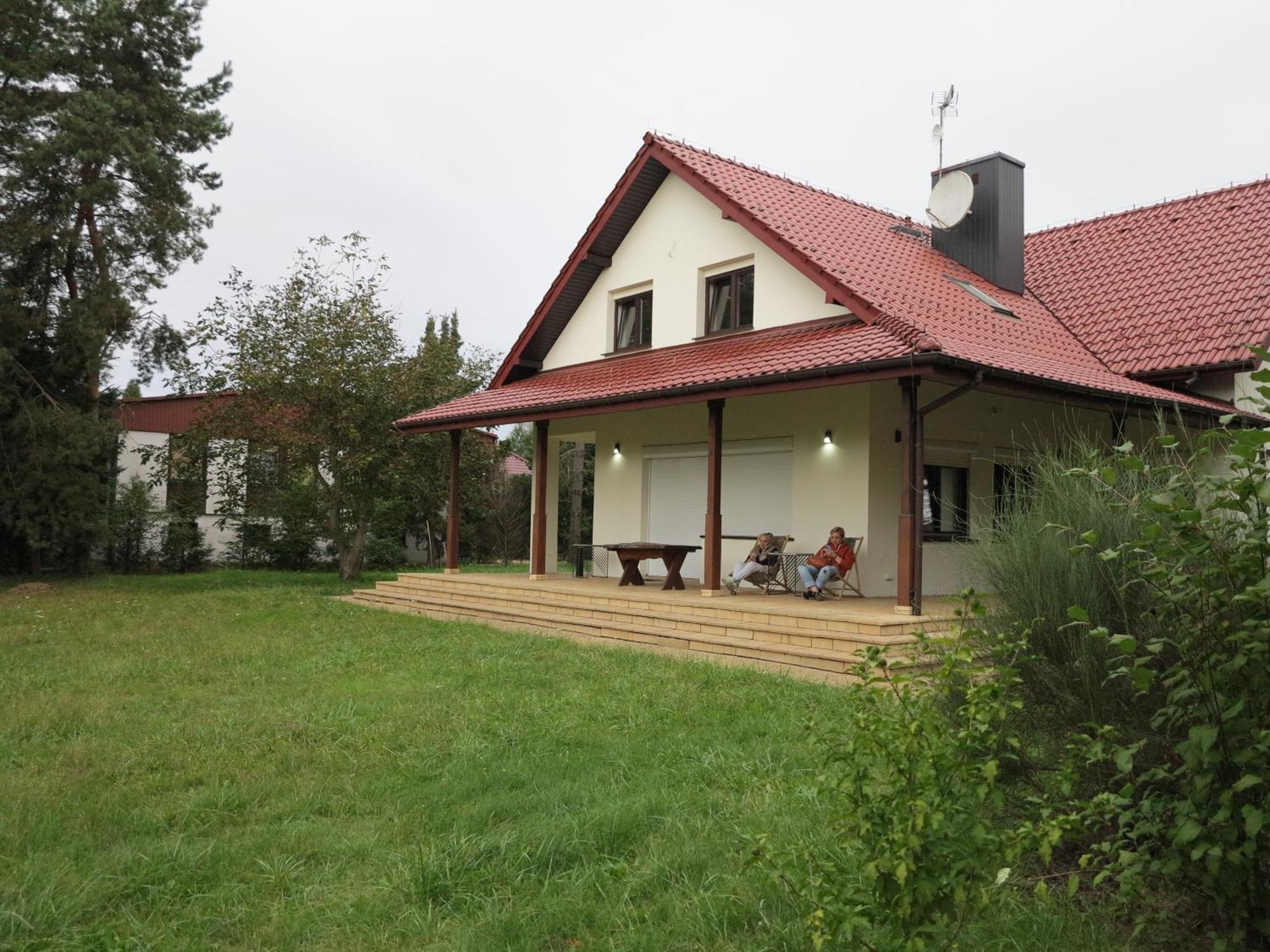 Airspot Balice Aparthotel Cholerzyn Buitenkant foto