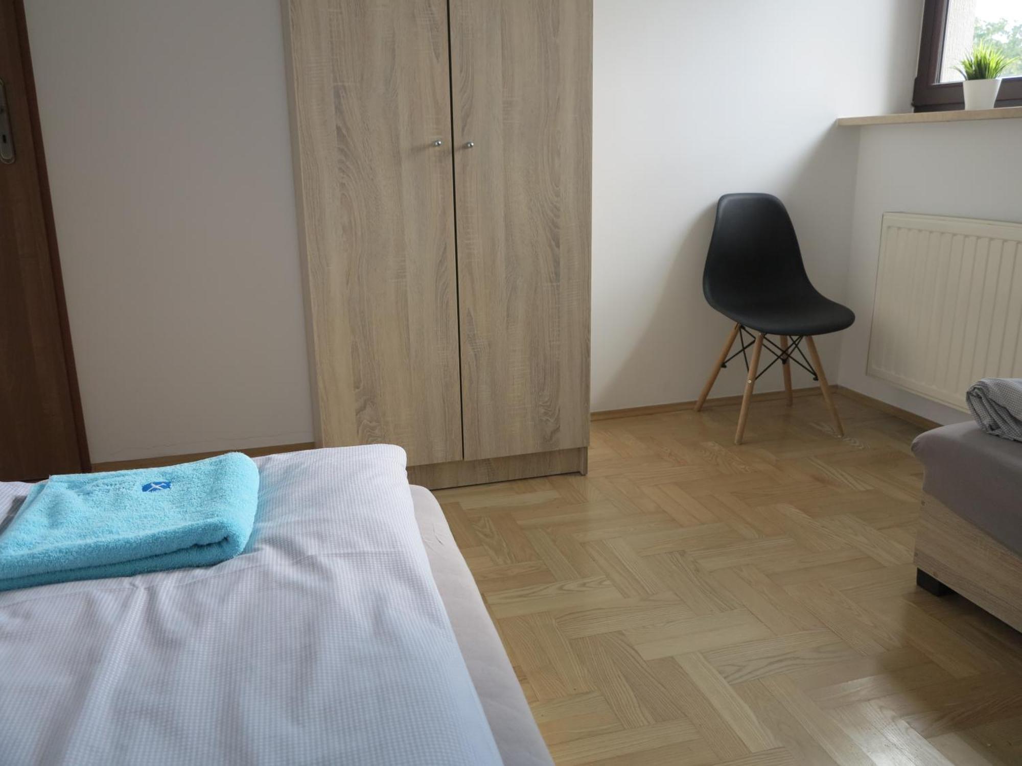 Airspot Balice Aparthotel Cholerzyn Kamer foto